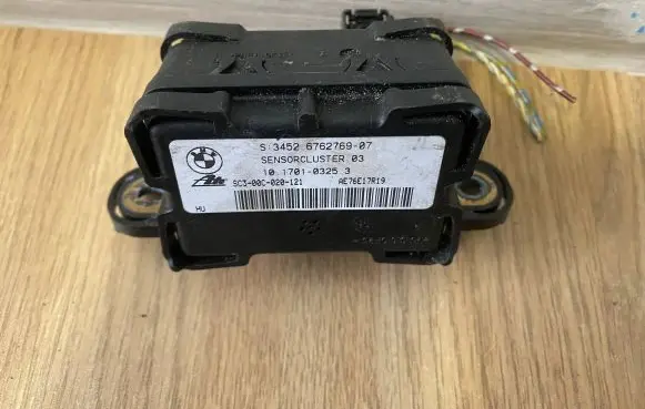 BMW 1 E81 E87 ESP acceleration yaw rate sensor 6762769 SC300C020121 10170103253