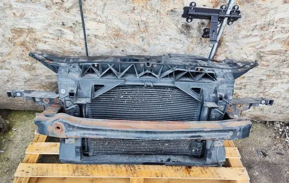 Seat Leon (1P) Radiator set 1P0805588B 1K0121253AA 1K0820411AH