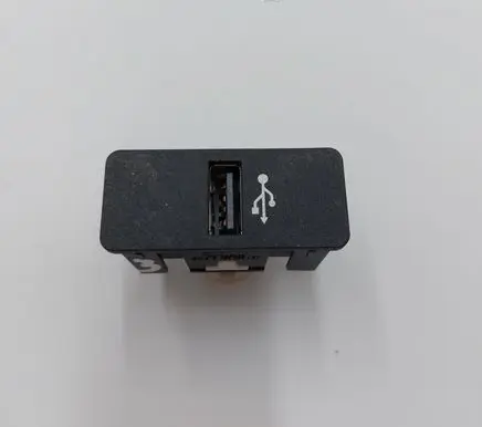 Mini Cooper Countryman R60 USB socket connector 9230248
