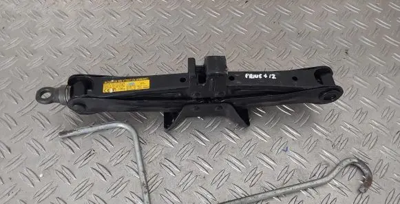 Toyota Prius+ (ZVW40) Lift Jack 