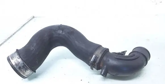 Mercedes-Benz ML W163 Intercooler hose/pipe 1635014582