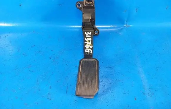 Toyota Tundra II Gear shift selector indicator 781100C011