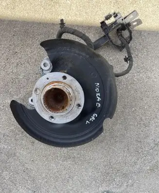 Opel Mokka B Rear wheel hub 9828723880
