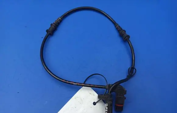 Mercedes-Benz C W203 ABS brake wheel speed sensor A2035400417 2105407681