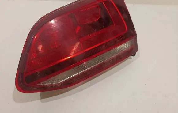 Volkswagen Golf Sportsvan Tailgate rear/tail lights 5GM945260A