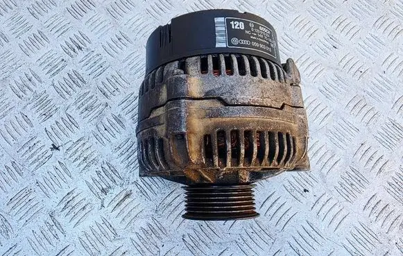 Audi A6 S6 C5 4B Generator/alternator 059903015 0123515024