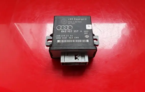 Audi A5 8T 8F Light module LCM 8K0907357A 00837923AA 00020159
