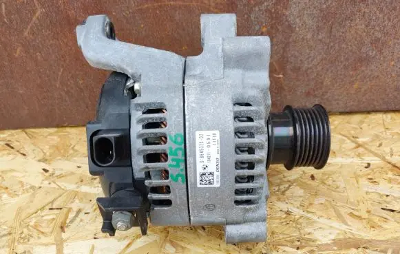 BMW 2 F22 F23 Generator/alternator 8645325 12318645325