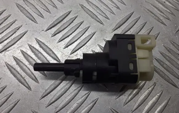 Skoda Fabia Mk1 (6Y) Brake pedal sensor switch