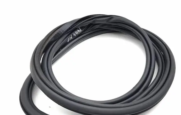 Volvo V60 Front door rubber seal