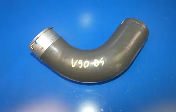 Volvo S90, V90 Intercooler hose/pipe 32222271