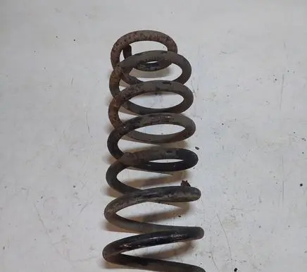 BMW 5 E39 Rear coil spring