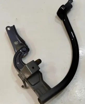 Volkswagen PASSAT B8 Tailgate hinge 3G5827302