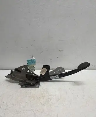 Ford Transit - Tourneo Connect Brake pedal AV612467AF 11575M08