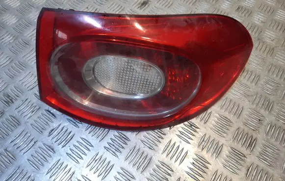 Volkswagen Tiguan Rear/tail lights 5N0945096J