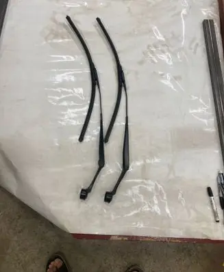 Ford Fusion II Front wiper blade arm DS7317C495AD