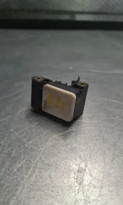 BMW X3 E83 Airbag deployment crash/impact sensor 6911003 030609