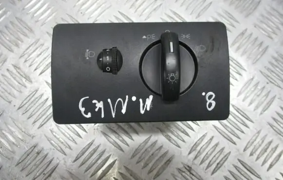 Ford Mondeo Mk III Light switch 4S7T13A024GA