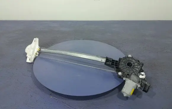 Honda Civic X Rear door window regulator with motor CM093700A