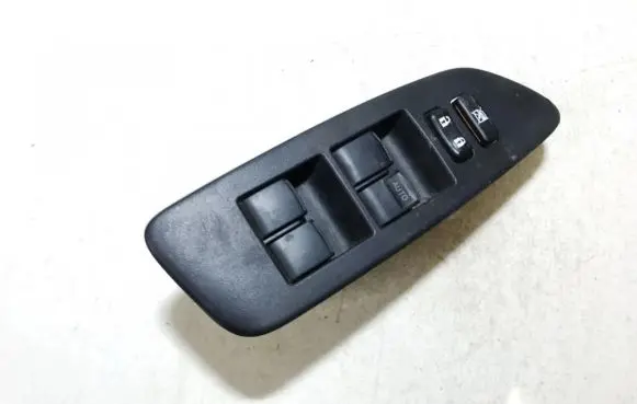 Toyota Auris 150 Electric window control switch 7423102550 74231-02550