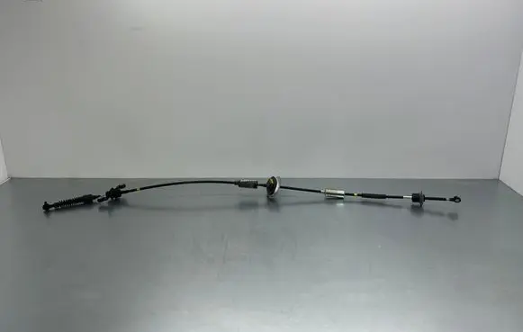 Hyundai Santa Fe Gear shift cable linkage 