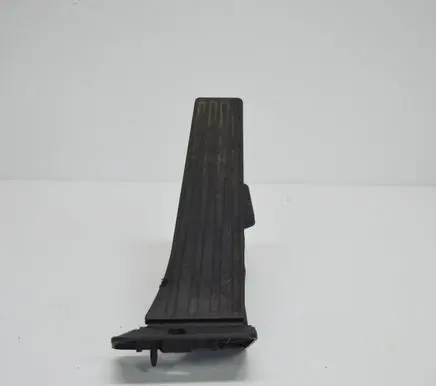 BMW 1 F20 F21 Accelerator throttle pedal 6853175