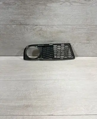 BMW 1 E82 E88 Front fog light trim/grill 8045450 15857711