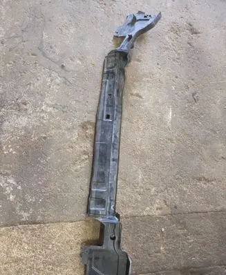 BMW 8 G15 Air intake duct part 7359819