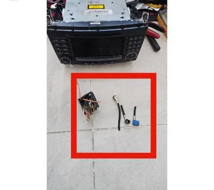 Mercedes-Benz C W203 Sound system wiring loom 0015451530 A2038701089