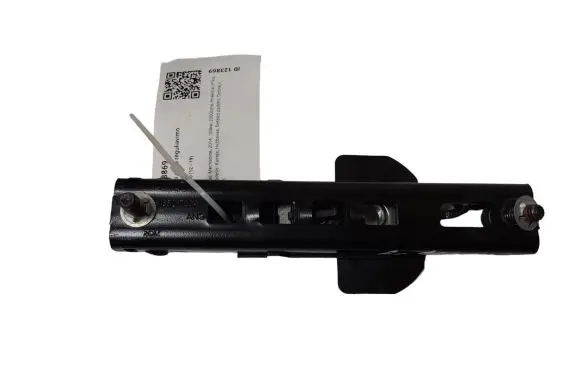 Volvo V40 Seat belt height adjuster 616521700A