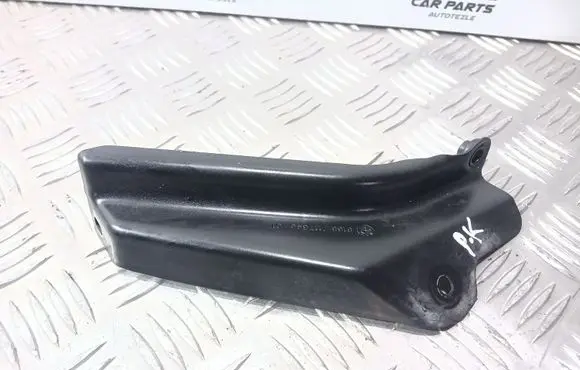 BMW 5 E60 E61 Other engine bay part 7117646