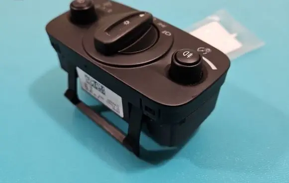 Ford Kuga II Light switch AV6T-13A024-AC IMPRK1515932