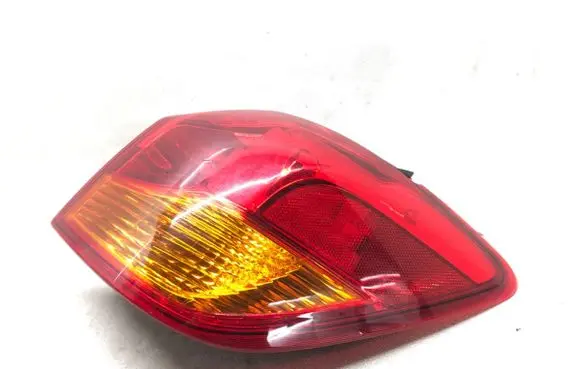 Mitsubishi Outlander Rear/tail lights 
