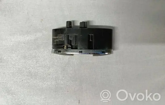 Mercedes-Benz E W211 Electric window control switch A2118219758
