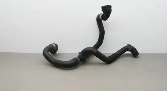 Audi Q5 SQ5 Engine coolant pipe/hose 8R0819334AE