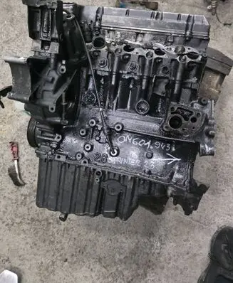 Mercedes-Benz Sprinter W901 W902 W903 W904 Engine block OM601