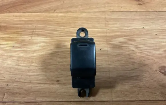 Nissan Micra Electric window control switch