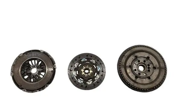 Ford Mondeo Mk III Clutch set kit 415016810
