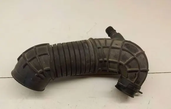 Audi A4 S4 B7 8E 8H Intercooler hose/pipe 8E0129615J