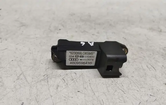 Audi A6 S6 C5 4B Airbag deployment crash/impact sensor 4B0959643B
