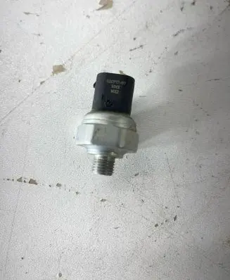BMW X4 F26 Air conditioning (A/C) pipe/hose 9181464