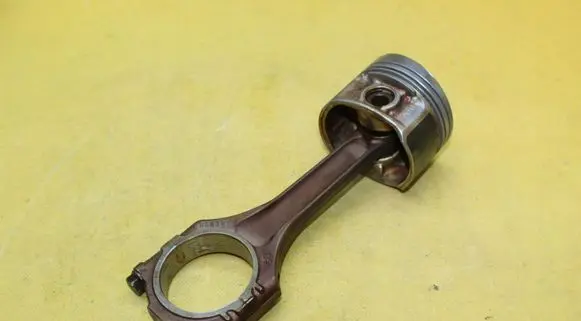 Seat Toledo II (1M) Piston with connecting rod