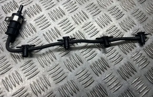 Renault Scenic II - Grand scenic II Fuel injector supply line/pipe 10406
