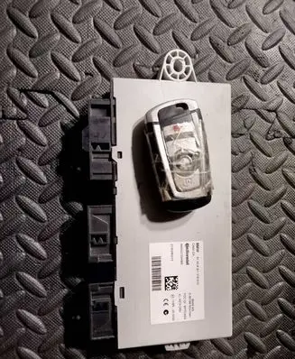 BMW 6 F12 F13 CAS control unit/module 9301518 2130280215 116RI000056