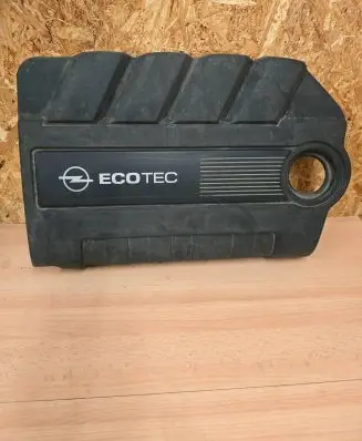 Opel Zafira B Engine cover (trim) 55557294