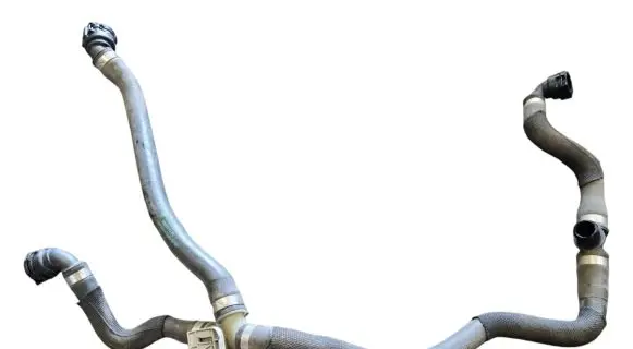 Brake vacuum hose/pipe