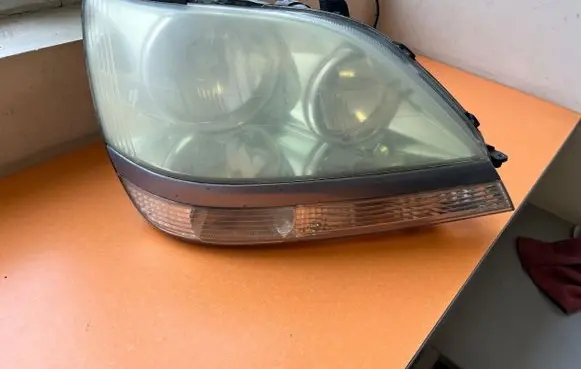 Lexus RX 300 Headlight/headlamp