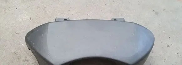 Steering wheel column trim