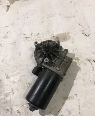 BMW 5 E39 Wiper motor 8360603 404202 2370A