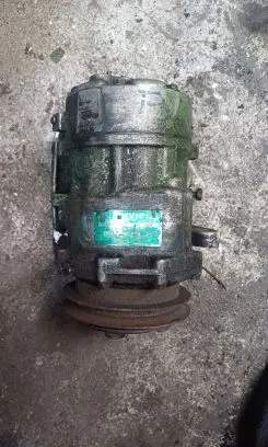 Ford Galaxy Air conditioning (A/C) compressor (pump) 7m0820803